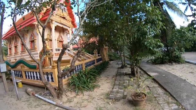 Тайланд, остров Самуи. Дорога на пирс Маенам смотреть онлайн