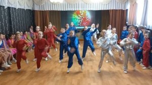 Танец " Россия вперед " . Ансамбль танца " Конфетти " Натальи Толмачевой .