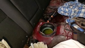 Как Поменять топливный фильтр Бензонасоса На Джили Эмгранд Ес7