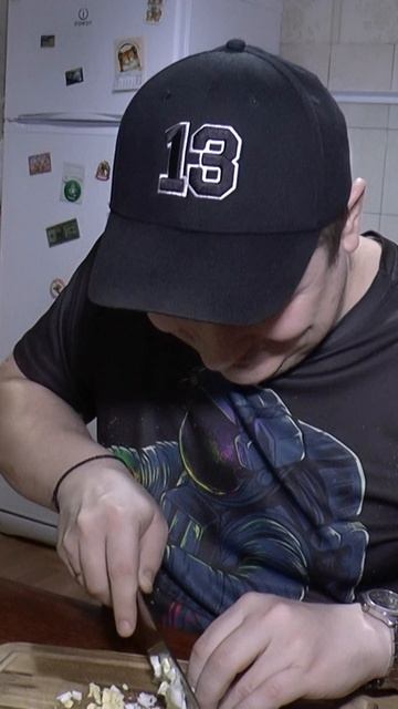 Чем заняты? #готовка #рецепт #готовимдома #быстроивкусно #еда #рецепты #подпишись #2025 #юмор #рек