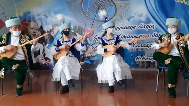 Ансамбль домбристов Сандыктауского района смотреть онлайн