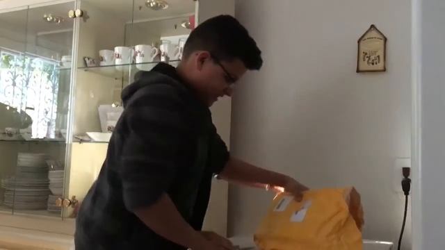 Unboxing led shoes смотреть онлайн