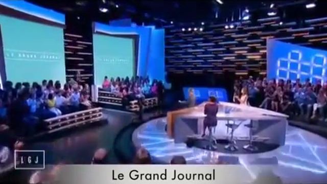 Improvisation théâtrale _ Le Grand Journal - Mélissa Theuriau & Jamel Debbouze смотреть онлайн
