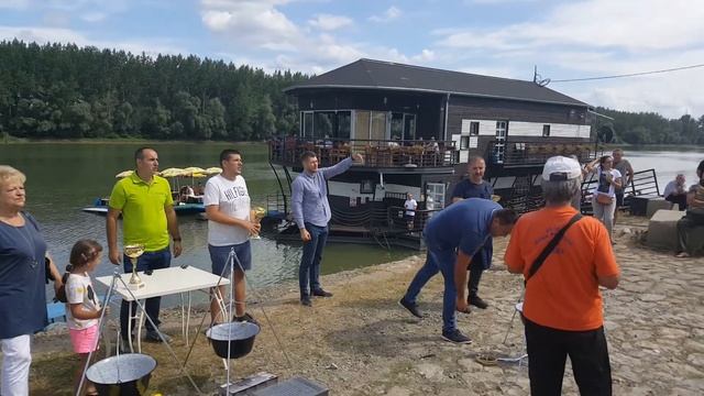 Dodela nagrade za trece mesto u kuvanju riblje corbe - Titel, 17. avgust 2019. смотреть онлайн