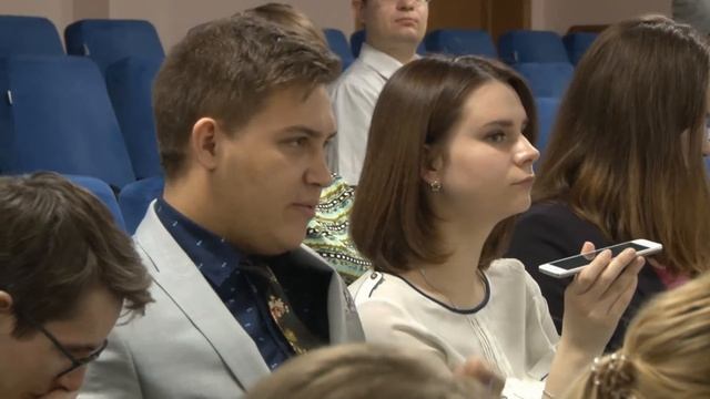 Запихнуть ежа в ужа: жанровая стилизации в научной журналистике смотреть онлайн