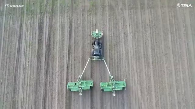 KRONE EasyCut TC Connect сцепная рама для двух прицепных косилок смотреть онлайн