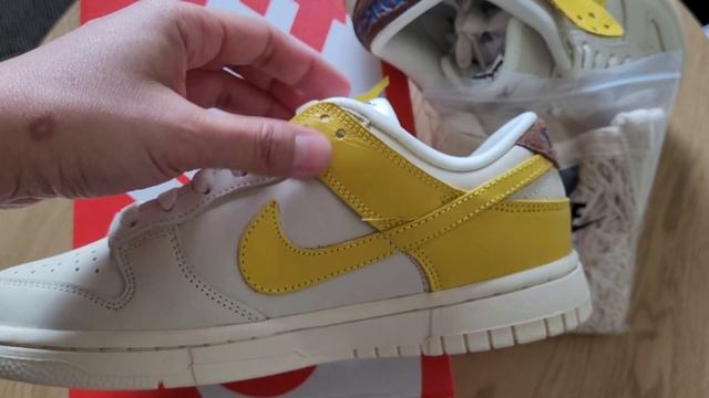 🍌 Nike Dunk Low BANANA! A fresh take on the dunks смотреть онлайн