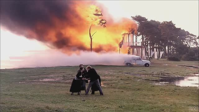 Пикник - Гитары Тихие Рыдания смотреть онлайн