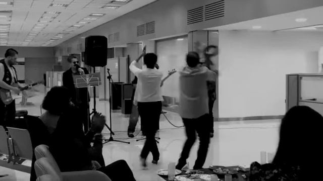 Joe Vulcano - Luna Mezzo Mare смотреть онлайн