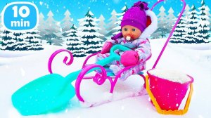 Беби Бон Аннабель гуляет зимой!