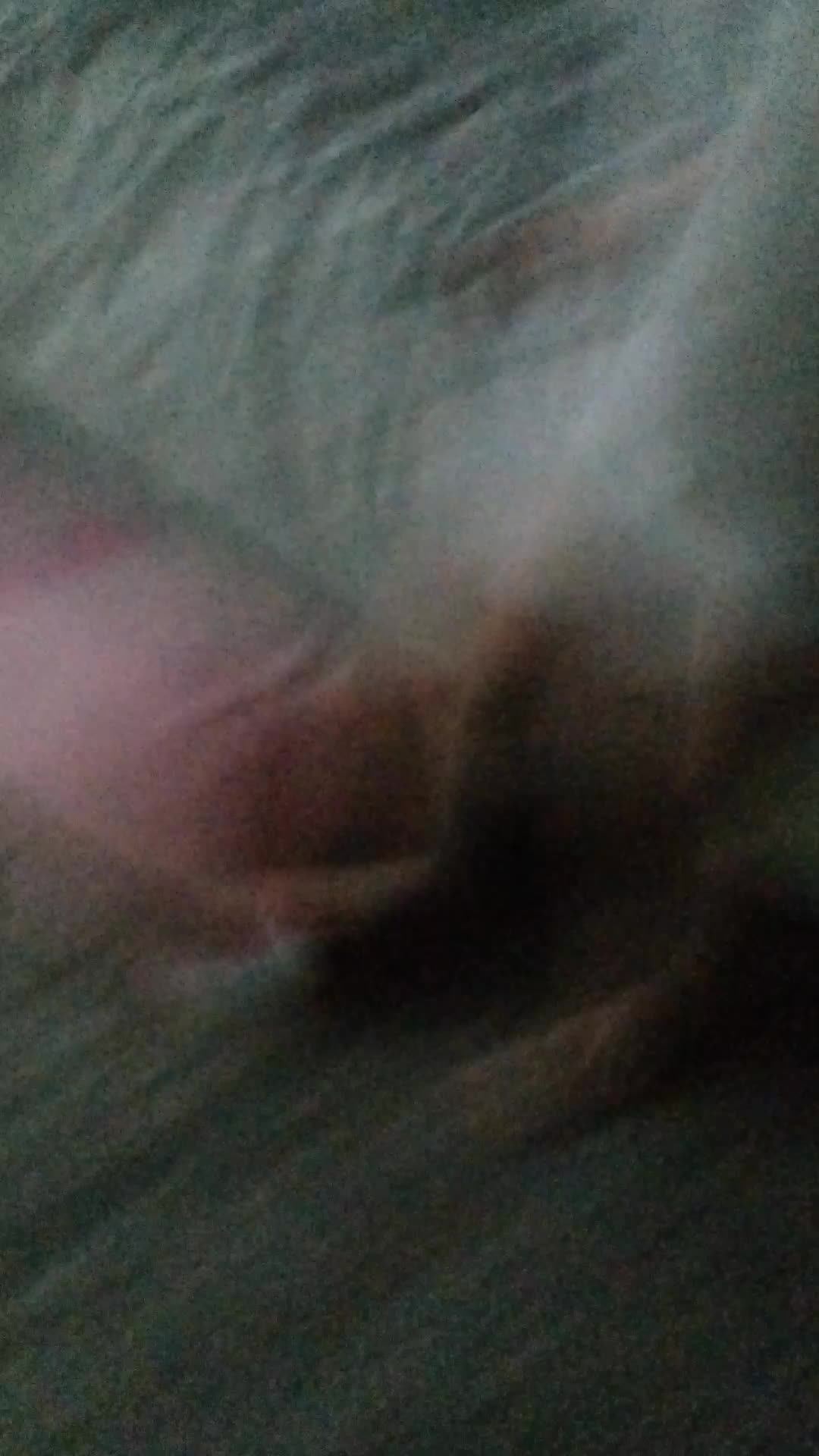 следим за мамой