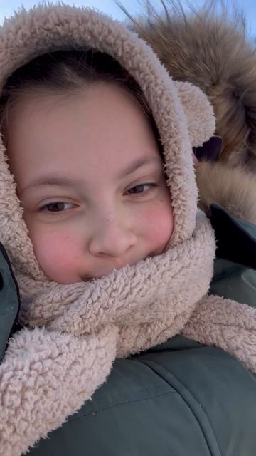 Подруга потом упала 😿 ( всё с ней нормально ) смотреть онлайн