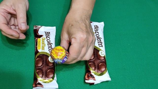 Friendly trio. Wafers, 2 packs and lollipop Chupa Chups.ASMR. смотреть онлайн