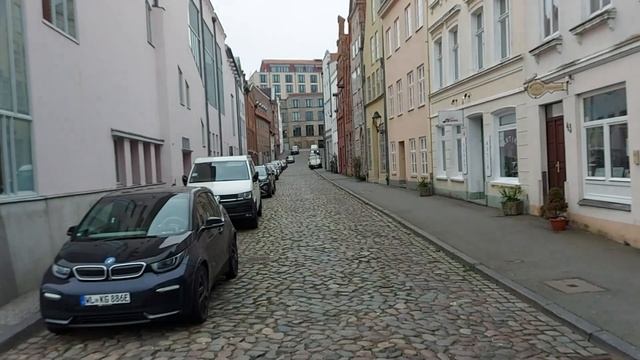 Walking in the footsteps of Nosferatu - a visit to Lubeck and its locations of the 1922 film смотреть онлайн