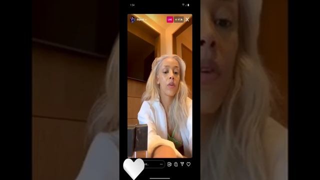 DOJA CAT IG LIVE NIP SLIP😮🙈👅 FULL VIDEO смотреть онлайн