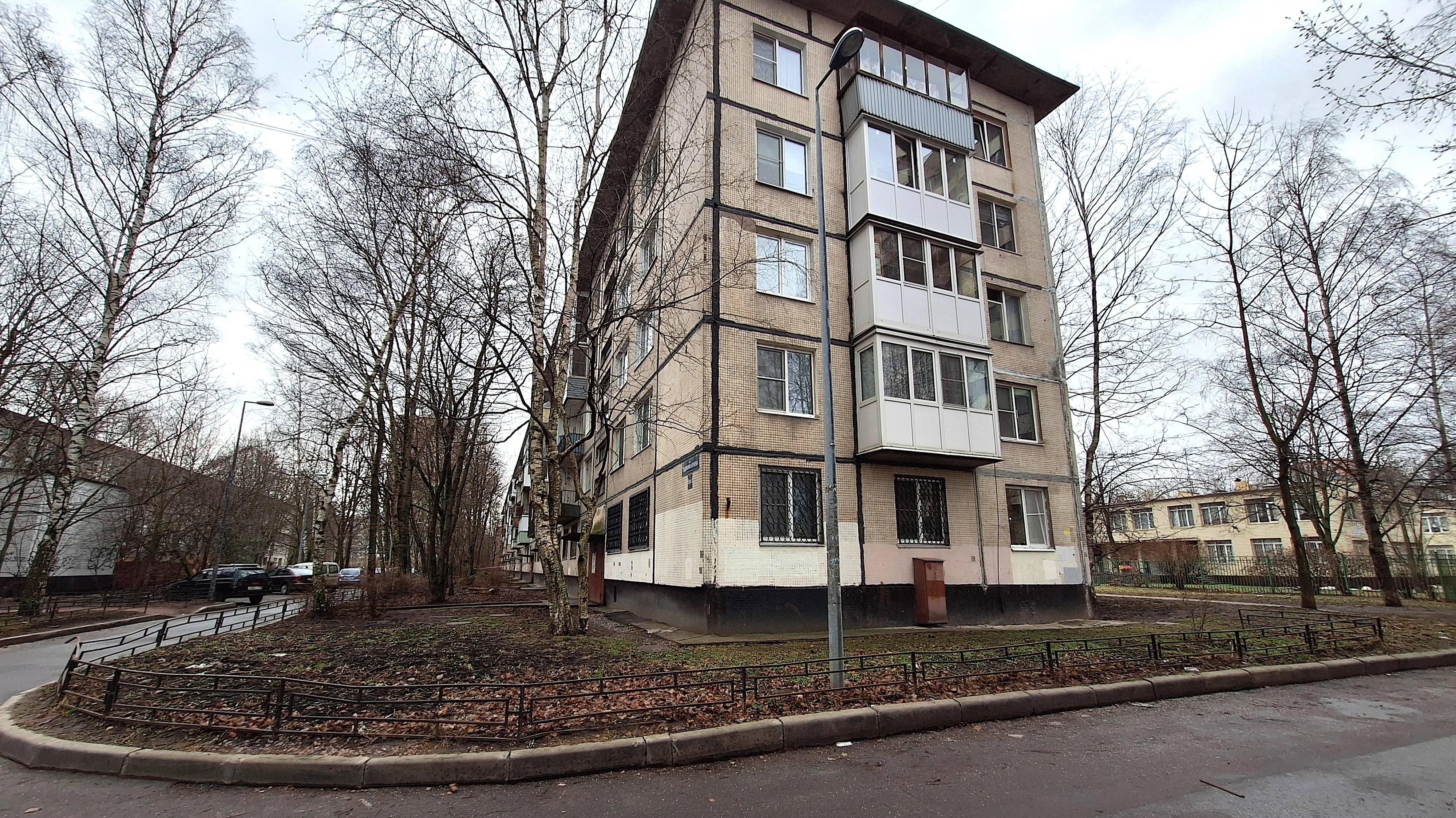 Продажа 2-х к.квартиры в Невском районе ул.Евдокима Огнева д.10 корп.3