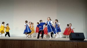 концерт ансамбля танца "ProЯвление". Танец "Ярмарка"