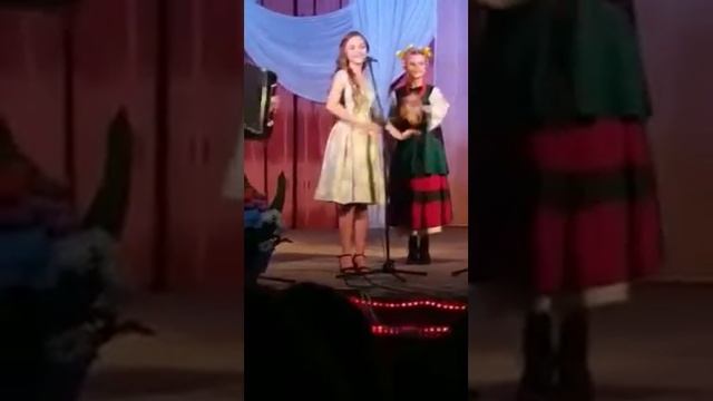 Кобильник Іванна "Ой, сад - виноград" Українська народна пісня. смотреть онлайн