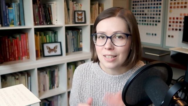 A Clinical Herbalist's Favorite Herbalism Books - Roots and Refuge Collab смотреть онлайн