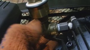 Делаем регулируемый клапан, для запуска компрессора