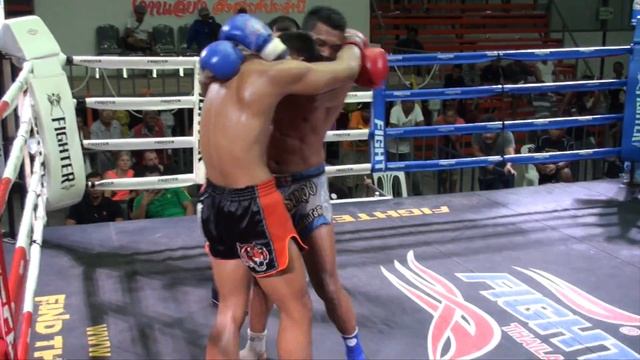 Dechrit (Tiger Muay Thai) vs Saenkeng (Siam Muay Thai Academy) 7/2/17 смотреть онлайн
