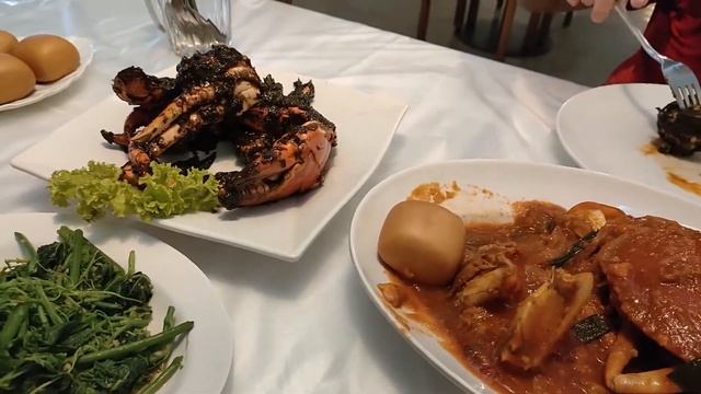 KEPITING LADA HITAM TER ENAK SE-JAKARTA ADA DI SINI, SAUNG GRENVILLE смотреть онлайн