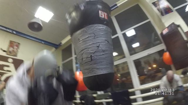 Фабрика бокса смотреть онлайн