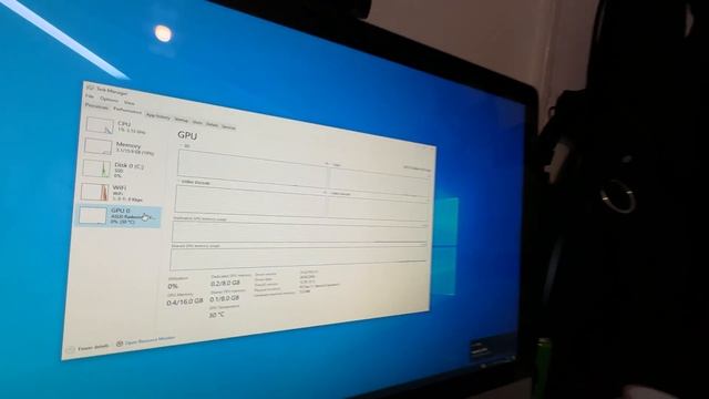 This PC Has 3 Power Supplies... смотреть онлайн