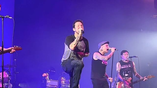 Donots feat. Frank Turner - So Long (live) - Grand Münster Slam Weekender, 25 Nov 2022 смотреть онлайн