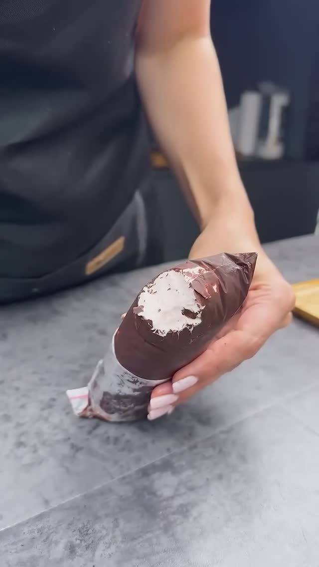 Домашнее мороженое всего из двух ингредиентов! Это ОЧЕНЬ Вкусно и ПРОСТО! #shorts смотреть онлайн