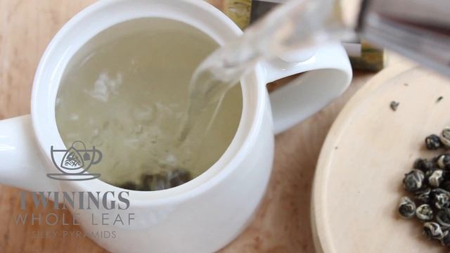 Twinings New Whole Leaf Silky Pyramid Jasmine Pearls Tea смотреть онлайн