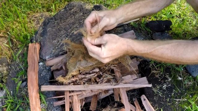 Breadfruit Harvested and Cooked on a Campfire смотреть онлайн