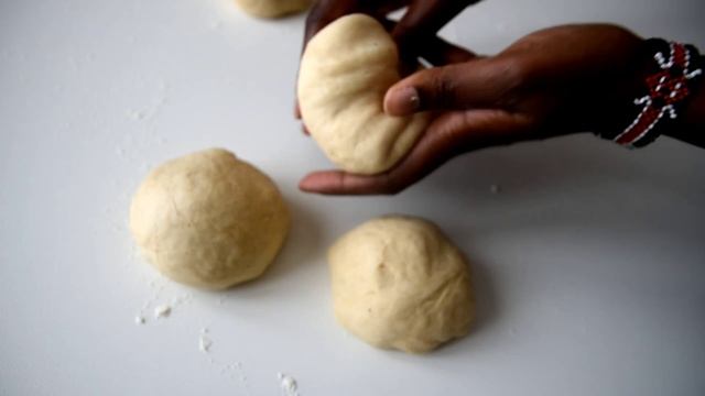 HOW TO MAKE MANDAZI ||SOFT FLUFFY KENYAN MAHAMRI ||Easy mandazi recipe смотреть онлайн