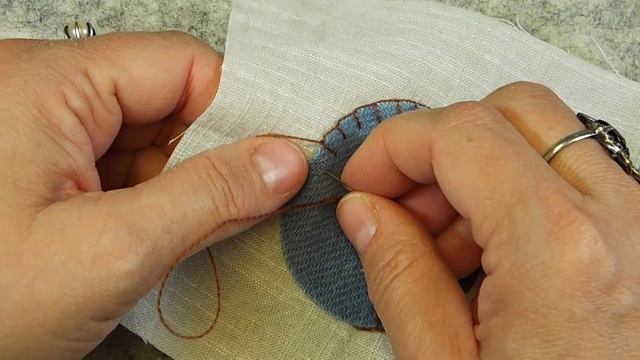 Week 1 Circles & Stitches Blanket Stitch, French Knots смотреть онлайн