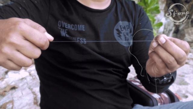 tutorial to tie a simple knot / fluorocarbon to polyester / for ajing game смотреть онлайн
