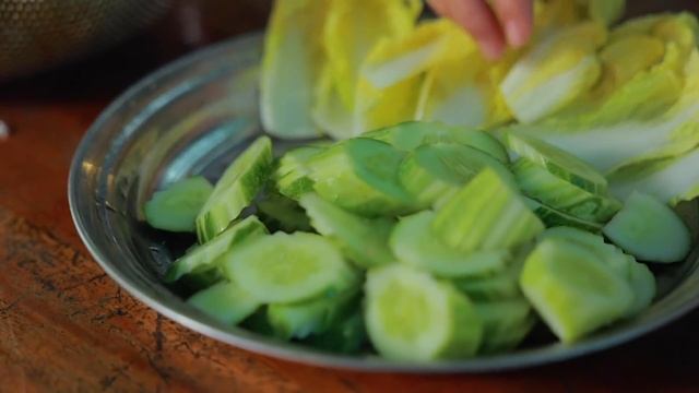 Market show, Today I found fresh Clam in the Kampot Market / Buy Clam for skewers cook смотреть онлайн