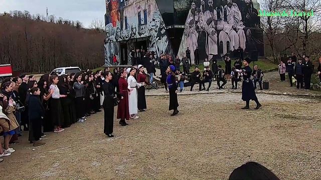 Зажигательные абхазские народные танцы! Поездка в этнопарк «Апсны», часть 4 смотреть онлайн