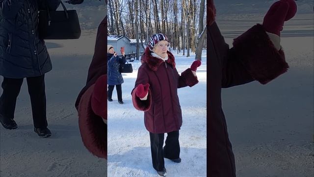 Духовой оркестр играет! смотреть онлайн