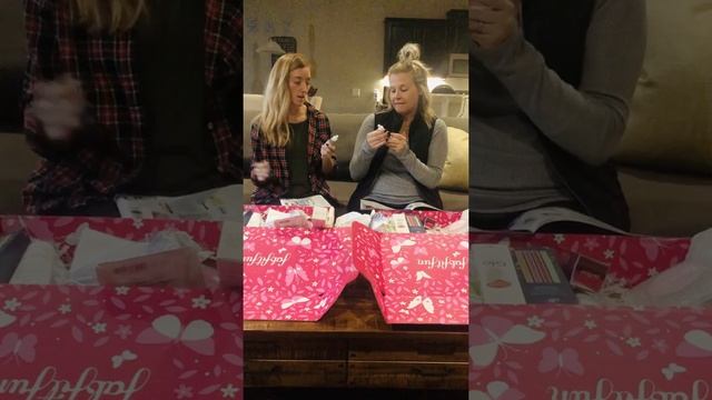 FabFitFun Spring 2020 Box смотреть онлайн