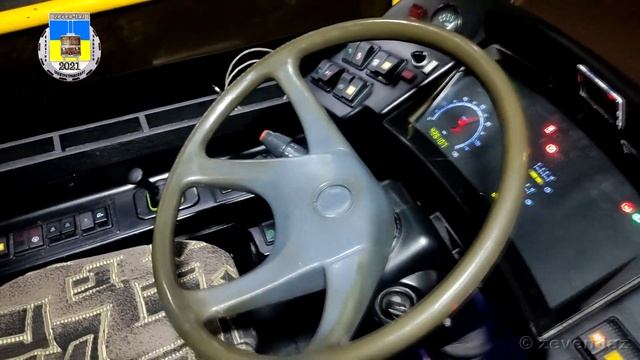 Киевский троллейбус- Богдан Т90110 №4349, кабина водителя, вид салона, внешний вид 21.10.2021 смотреть онлайн