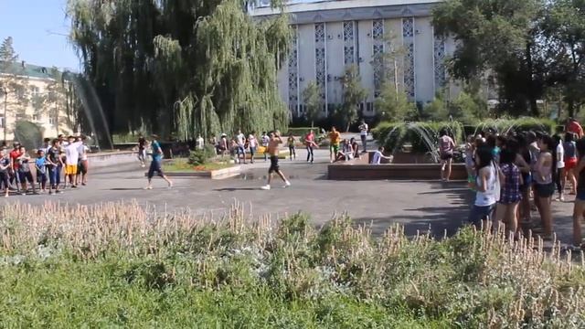 Талдыкорганец. Обливалки 28 июля. Часть 1 смотреть онлайн