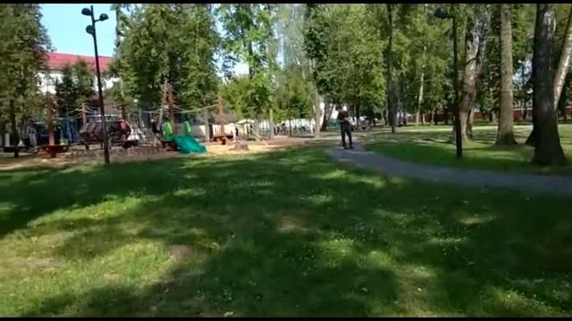 Софийка в майском парке смотреть онлайн