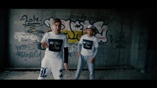 Музыкальный, авторский клип World of Skins смотреть онлайн