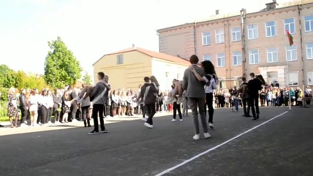 Последний звонок 2021, 9-11 классы. Линейка смотреть онлайн