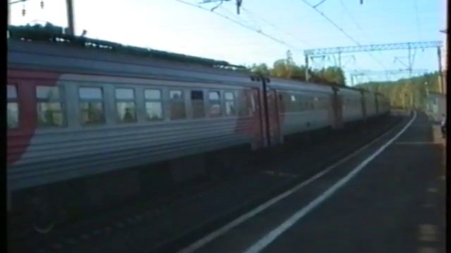Электропоезд ЭТ2м-053 смотреть онлайн