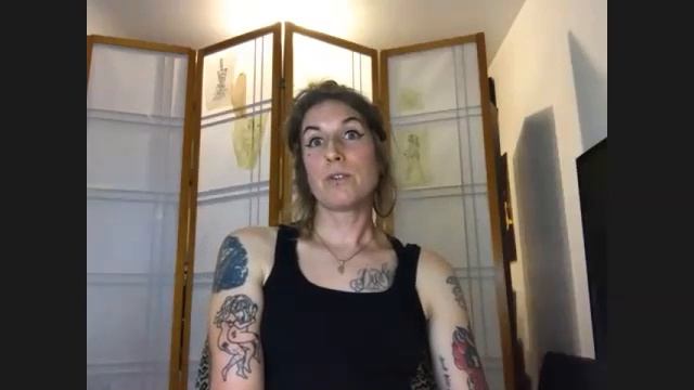 Herbalism for Compounding Crises смотреть онлайн