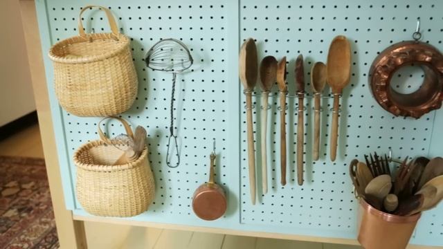 Clever Ideas for a DIY Kitchen Island смотреть онлайн