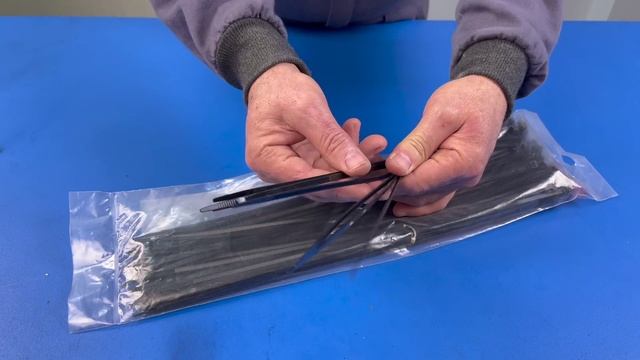 Простой способ пайки пластика с помощью пластиковых стяжек смотреть онлайн