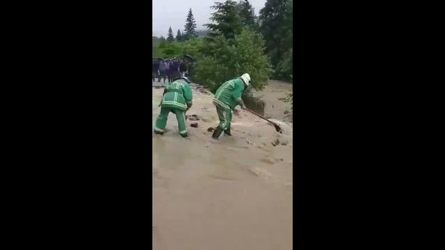 Негода 23-24 червня смотреть онлайн