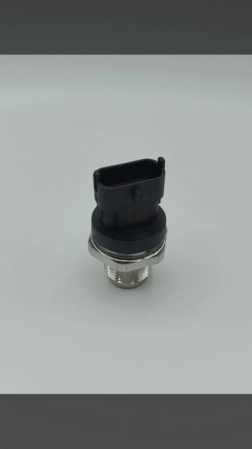 Fuel Rail Pressure Sensor Regulator 0281002863 смотреть онлайн